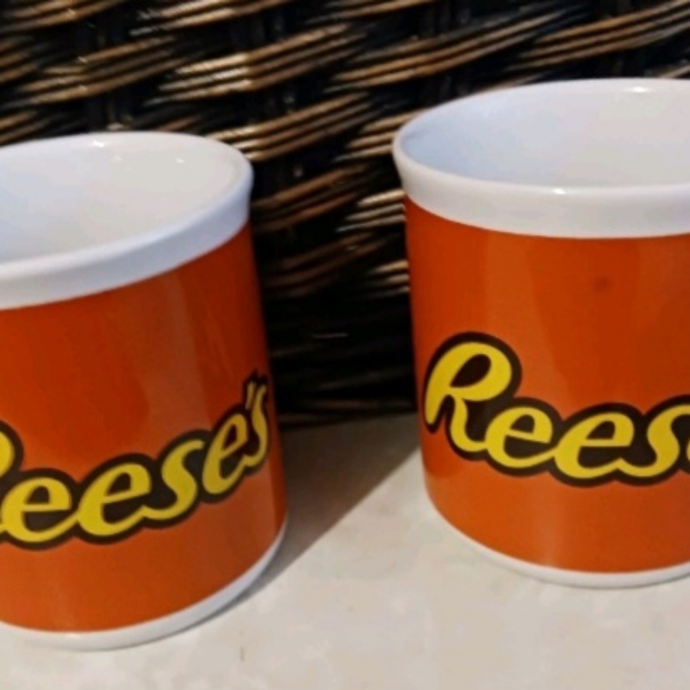 EUC Reeses Set Of 2 Coffee Tea Mug Cup 10 Oz  #101